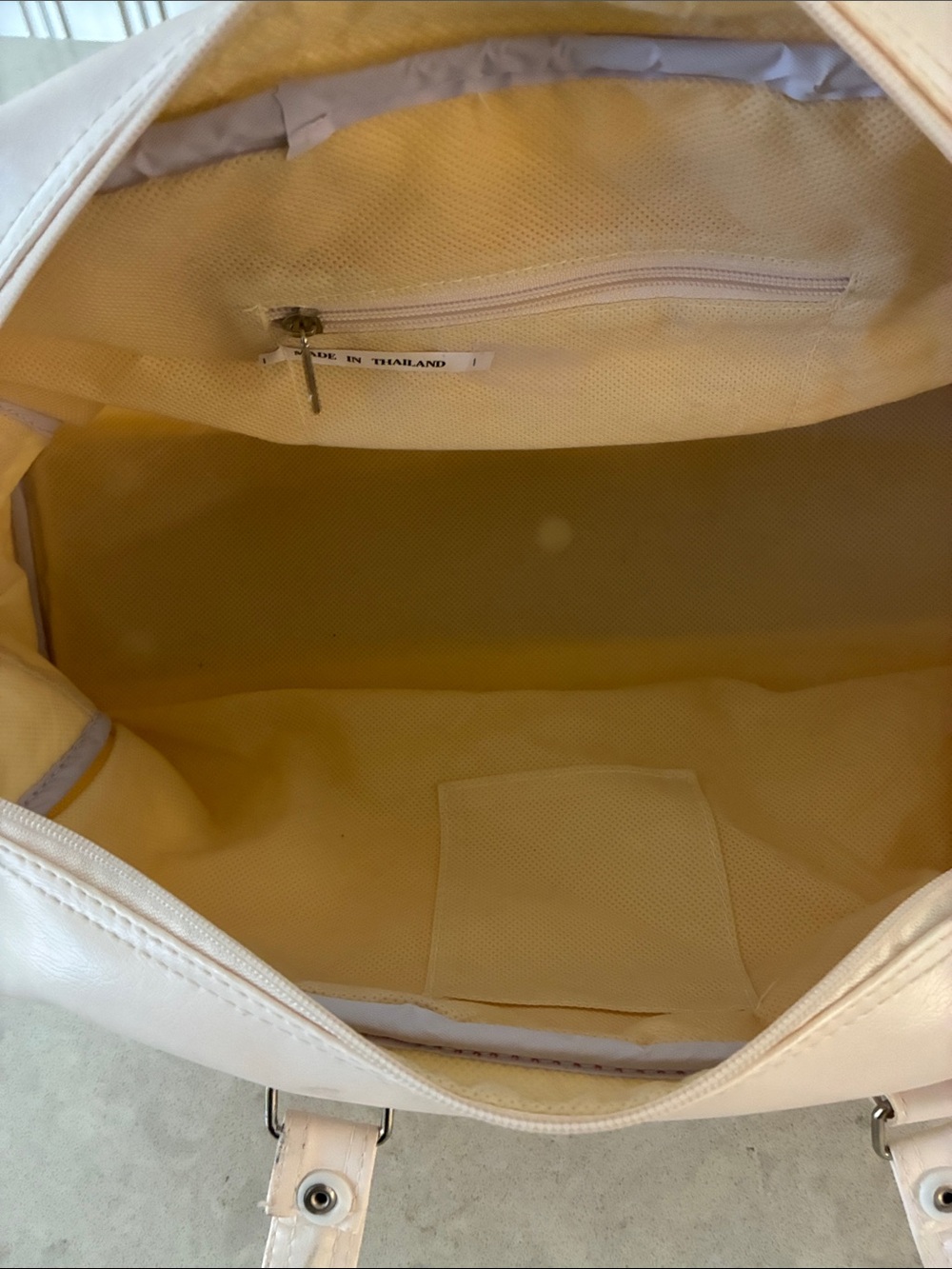 adidas white and red retro gym vintage bag - Picture 5 of 9